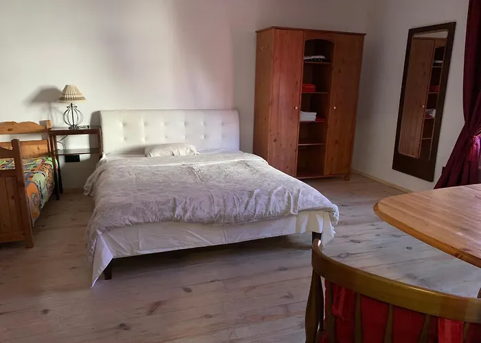 Glass In Old House * Рига